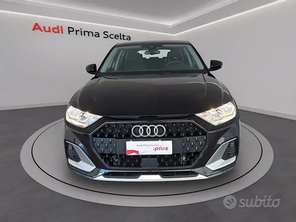 Usata Audi A1 Business 110 CV (80 kW) 2023 Nero SUV