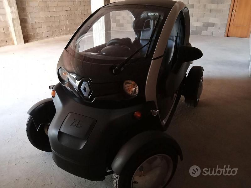 Usata Renault Twizy 12 kW (17 CV) 2012 Nero Utilitaria