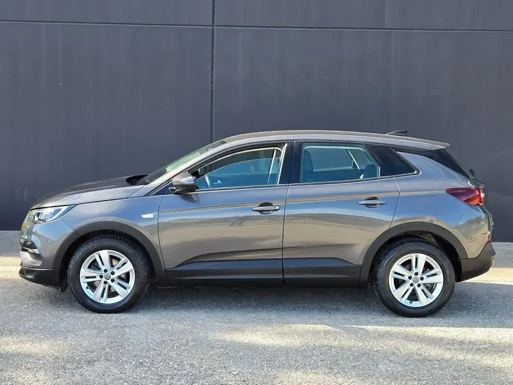 Usata Opel Grandland X Business 131 CV (96 kW) 2021 Grigio SUV