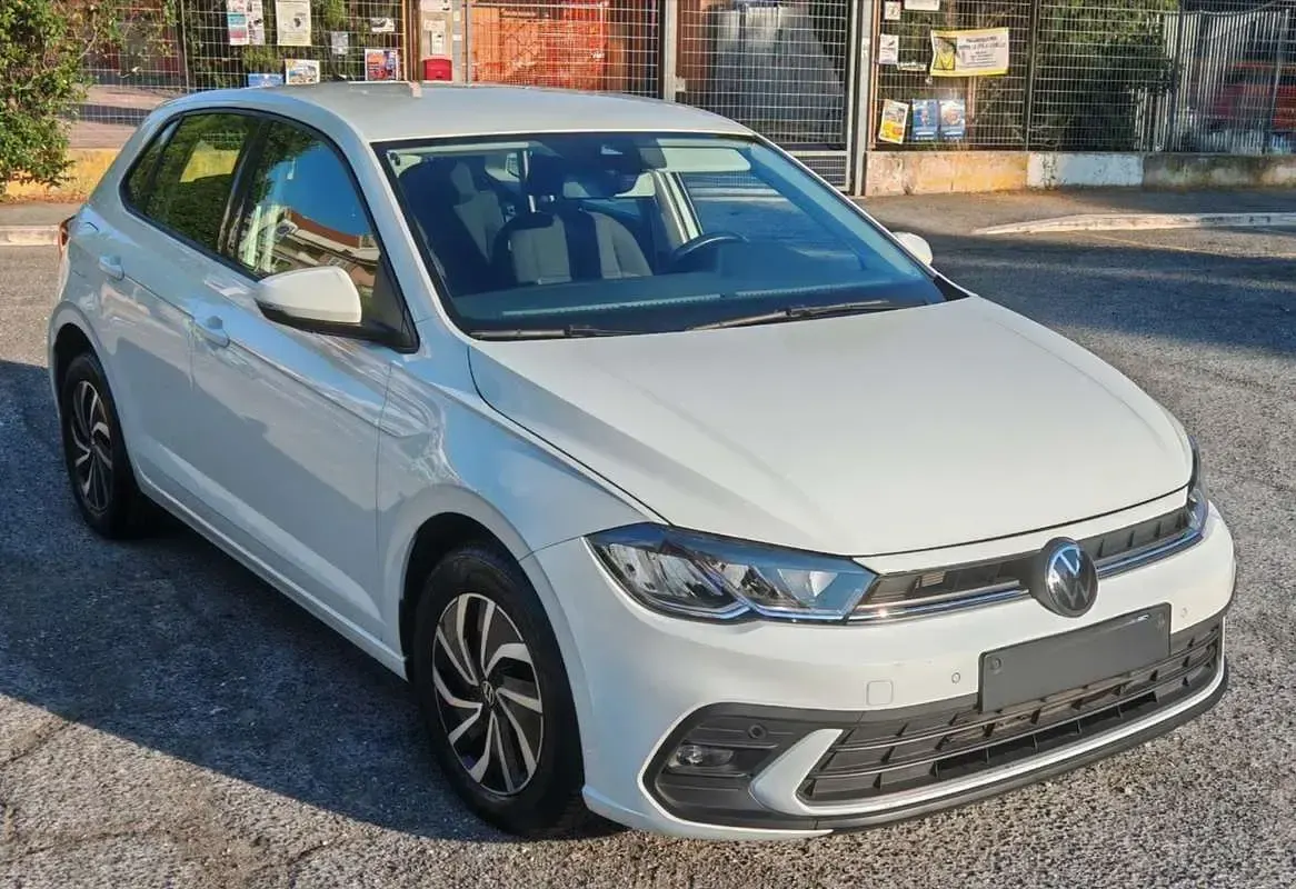 Usata VW Polo Style 95 CV (69 kW) 2022 Bianco Utilitaria