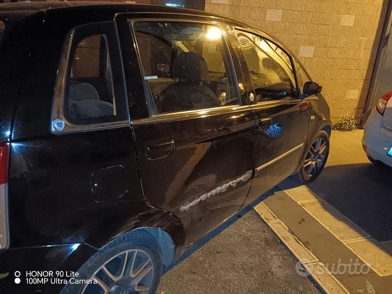 Usata Lancia Musa 2010 Nero Monovolume