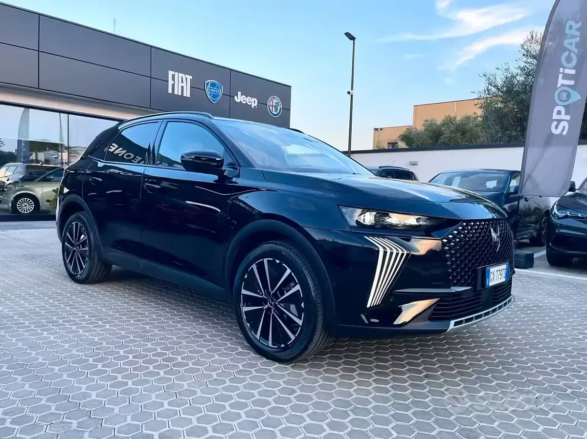 Usata DS Automobiles DS7 Crossback 131 CV (96 kW) 2025 Nero SUV