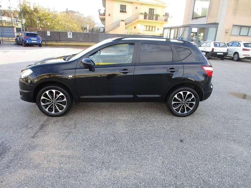 Usata Nissan Qashqai Tekna 131 CV (96 kW) 2013 Nero SUV