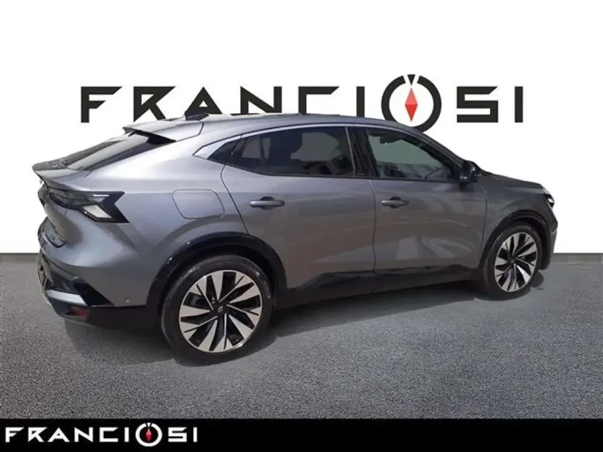 Usata Renault Rafale Techno 200 CV (147 kW) 2025 Grigio scuro SUV