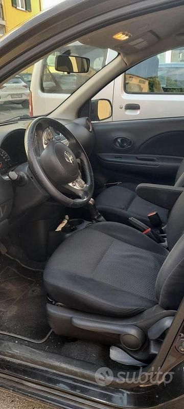 Usata Nissan Micra 2011 Nero Utilitaria