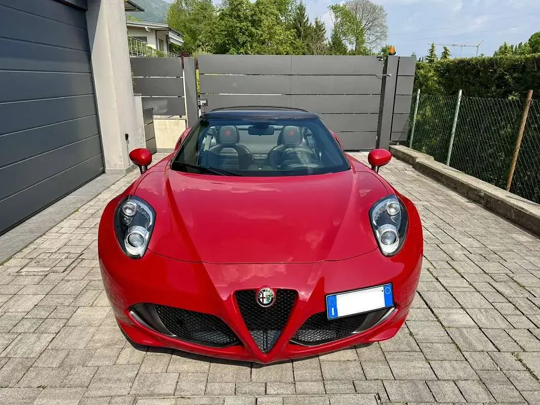 Second-hand Alfa Romeo 4C Spider 241 CP (177 kW) 2016 Cabrio