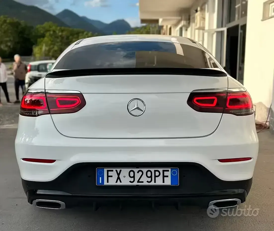 Usata Mercedes GLC250 Premium 204 CV (150 kW) 2019 Bianco SUV