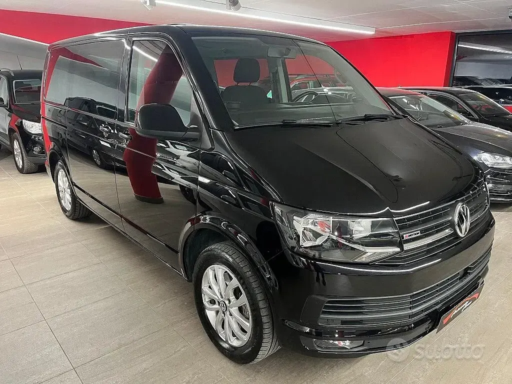 Usata VW Multivan 150 CV (110 kW) 2016 Nero Monovolume