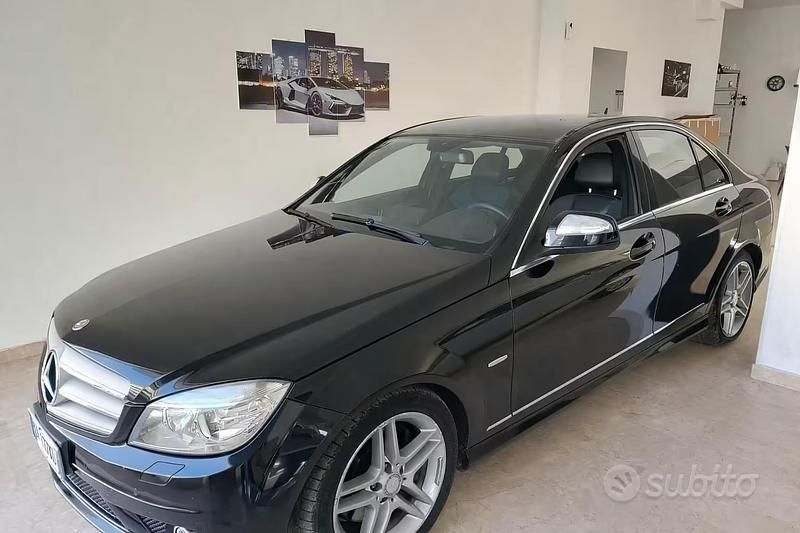 Usata Mercedes C32 AMG Avantgarde 224 CV (164 kW) 2008 Nero Berlina