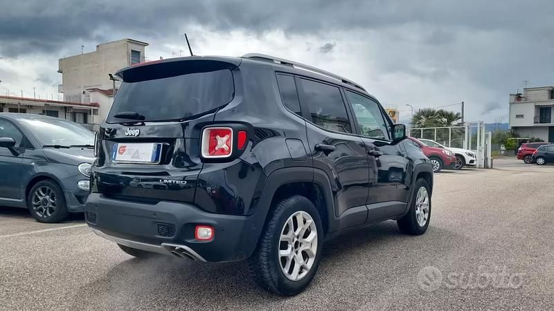 Usata Jeep Renegade Limited 120 CV (88 kW) 2017 Nero SUV