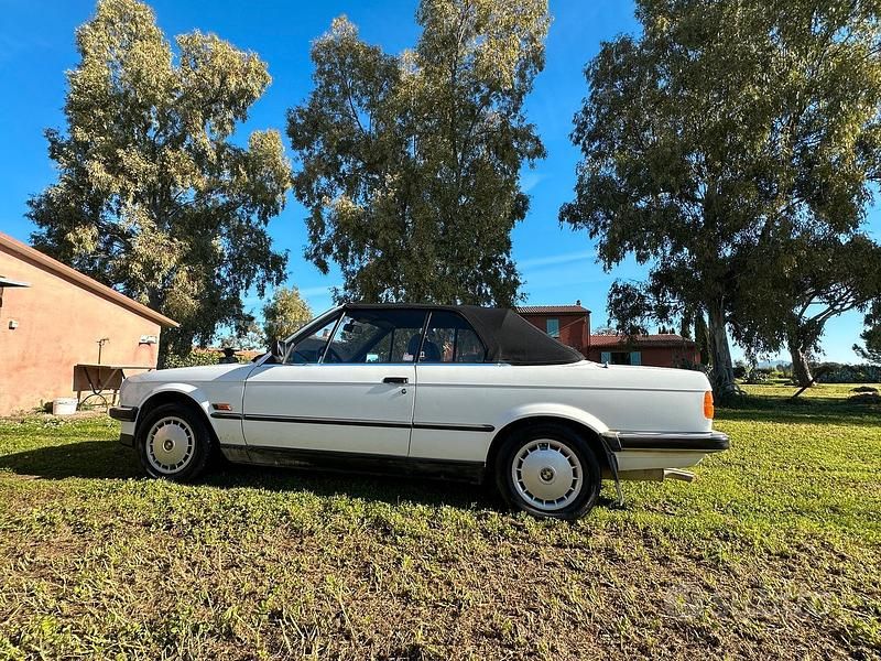 Usata BMW 325 171 CV (125 kW) 1987 Bianco Cabrio