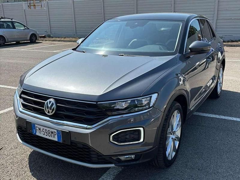 Usata VW T-Roc Advance 150 CV (110 kW) 2017 Grigio SUV