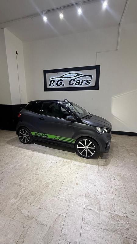 Nero Usata 2022 Aixam Coupe GTI Coupé | 11.500 € (Buon prezzo) - Immagine 1/4