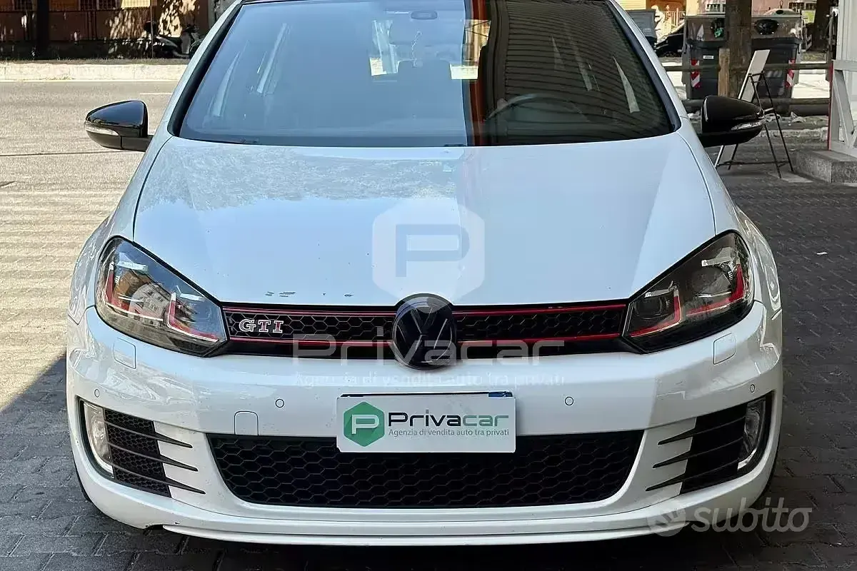 Usata VW Golf VI GTI 211 CV (155 kW) 2011 Bianco Utilitaria