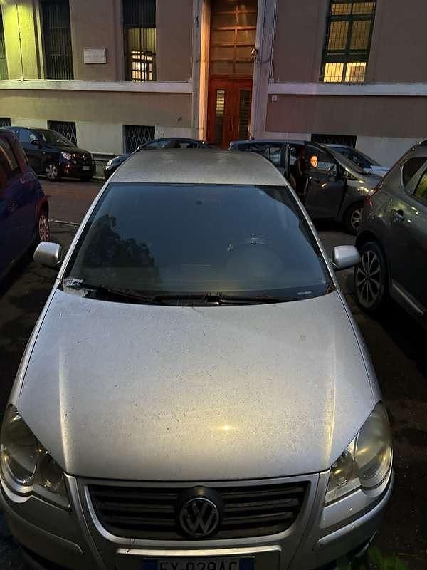 Usata VW Polo Comfortline 75 CV (55 kW) 2005 Berlina