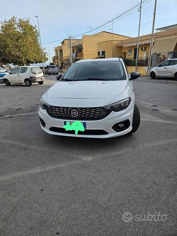 Usata Fiat Tipo 2019 Bianco Monovolume