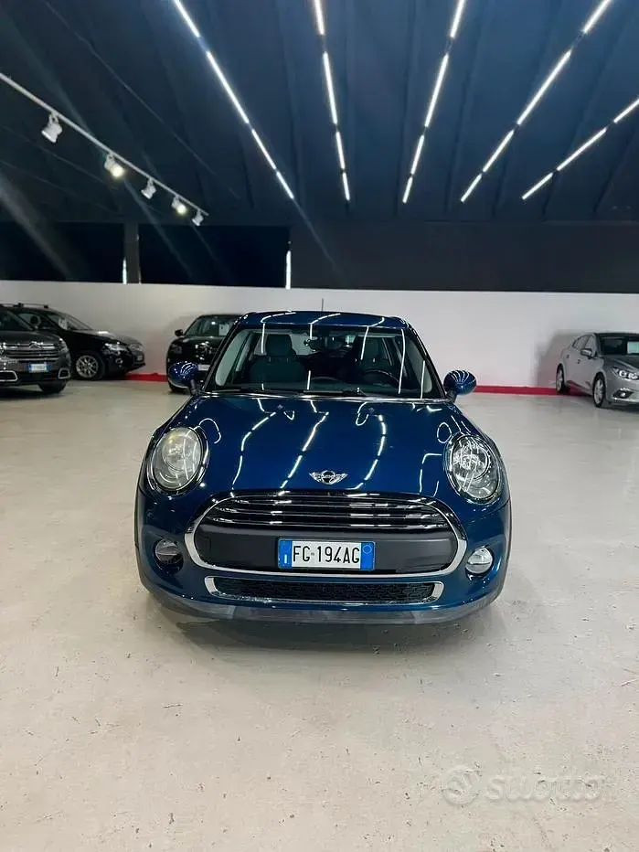 Usata Mini ONE 95 CV (69 kW) 2016 Bluazzurro Utilitaria