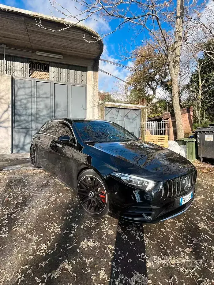 Usata Mercedes A220 190 CV (139 kW) 2019 Nero Berlina