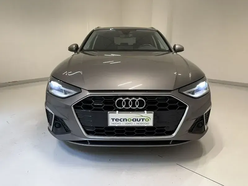 Usata Audi A4 S-Line 204 CV (150 kW) 2021 Grigio Station wagon