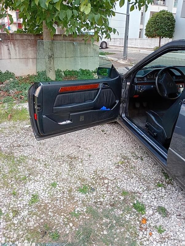 Usata Mercedes E200 136 CV (100 kW) 1995 Berlina