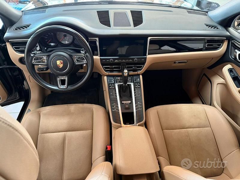 Usata Porsche Macan 354 CV (260 kW) 2021 Nero SUV