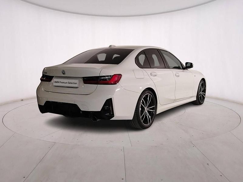 Usata BMW 320e M Sport 190 CV (139 kW) 2022 Bianco Berlina