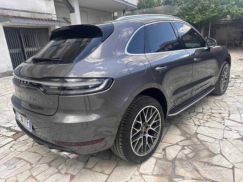 Usata Porsche Macan 250 CV (183 kW) 2015 Grigio SUV
