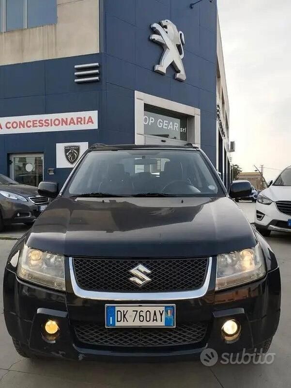 Usata Suzuki Grand Vitara 129 CV (94 kW) 2007 Nero SUV