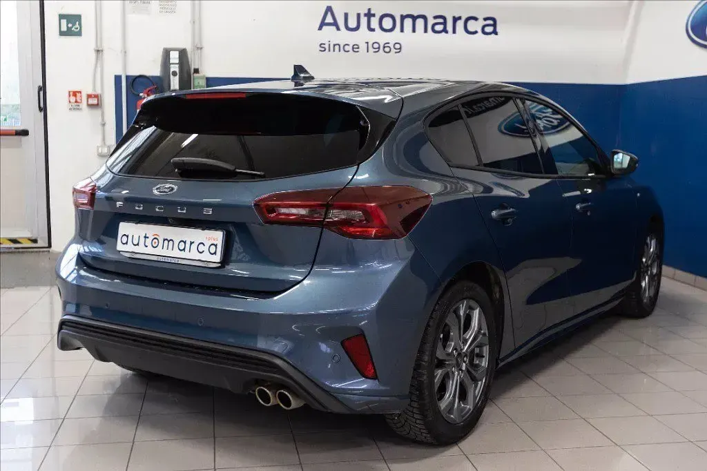 Usata Ford Focus ST-Line 125 CV (91 kW) 2024 Blu Berlina