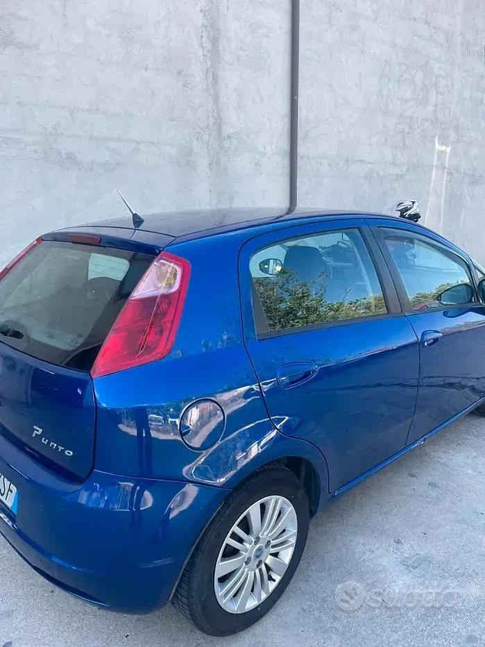 Usata Fiat Grande Punto 90 CV (66 kW) 2006 Utilitaria