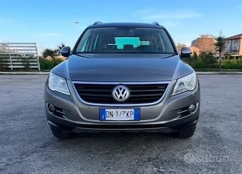 Grigio Usata 2008 VW Tiguan Track & Field SUV | 7300 € (Buon prezzo) - Immagine 1/4