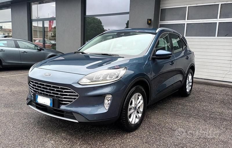 Usata Ford Kuga Business Edition 225 CV (165 kW) 2021 Blu SUV