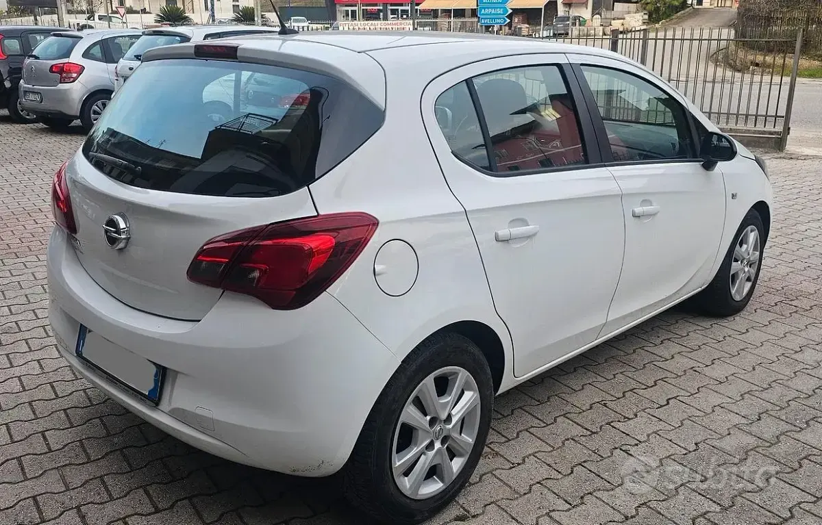 Usata Opel Corsa Cosmo 90 CV (66 kW) 2016 Bianco Utilitaria