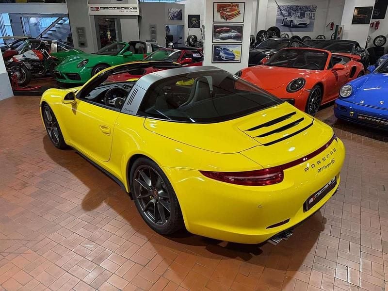 Usata Porsche 911 Targa 4S 400 CV (294 kW) 2014 Racing yellow Cabrio