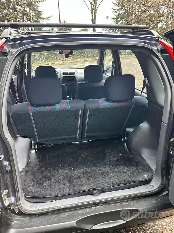 Usata Daihatsu Terios 1998 Blu SUV