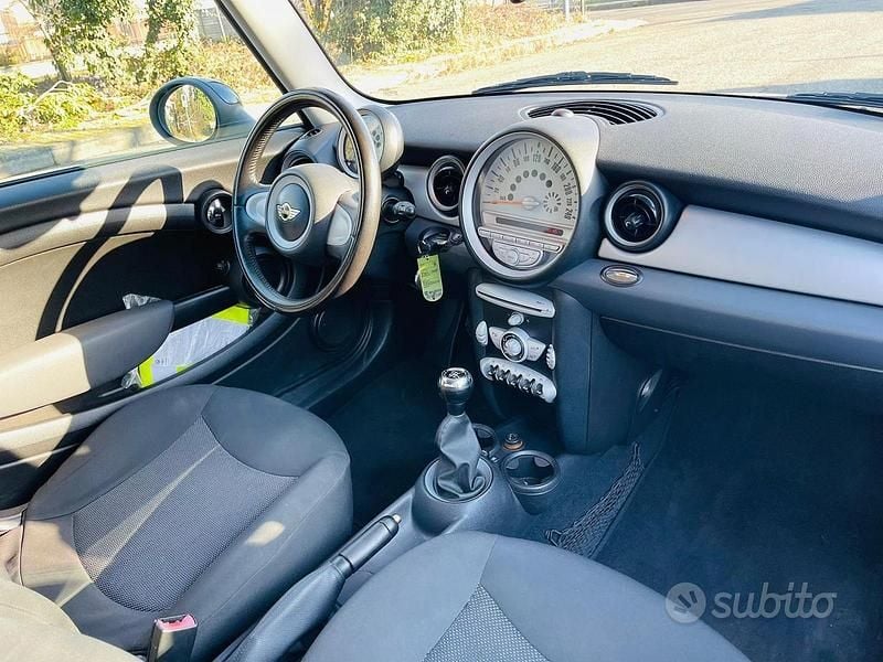 Giallo Usata 2008 Mini ONE Due volumi | 2500 € (Ottimo prezzo) - Immagine 1/4