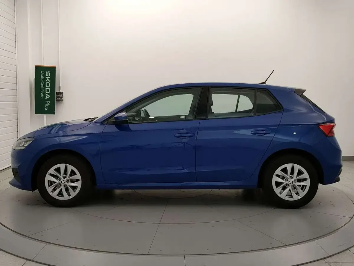 Usata Skoda Fabia Ambition 80 CV (58 kW) 2023 Blu/azzurro Utilitaria