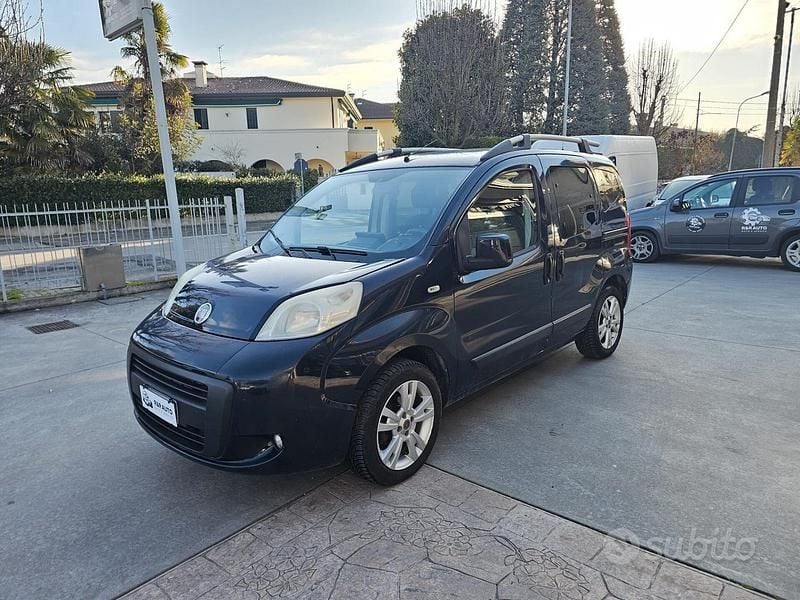 Usata Fiat Qubo Active 77 CV (56 kW) 2010 Blu Monovolume