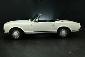 Usata Mercedes 230 150 CV (110 kW) 1967 Bianco Cabrio