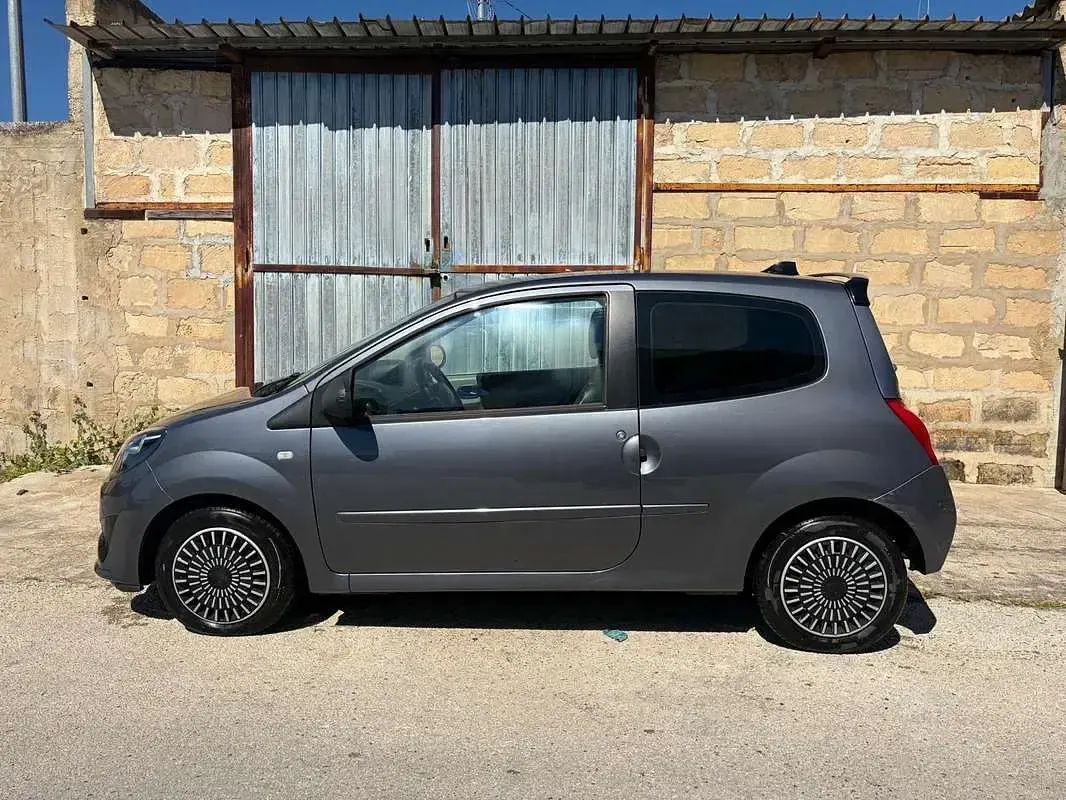 Usata Renault Twingo 75 CV (55 kW) 2009 Utilitaria