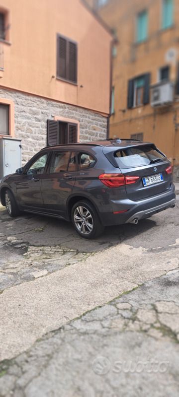 Usata BMW X1 150 CV (110 kW) 2018 Grigio SUV