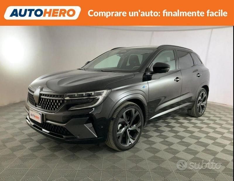 Usata Renault Austral Iconic Esprit Alpine 200 CV (147 kW) 2023 Nero SUV
