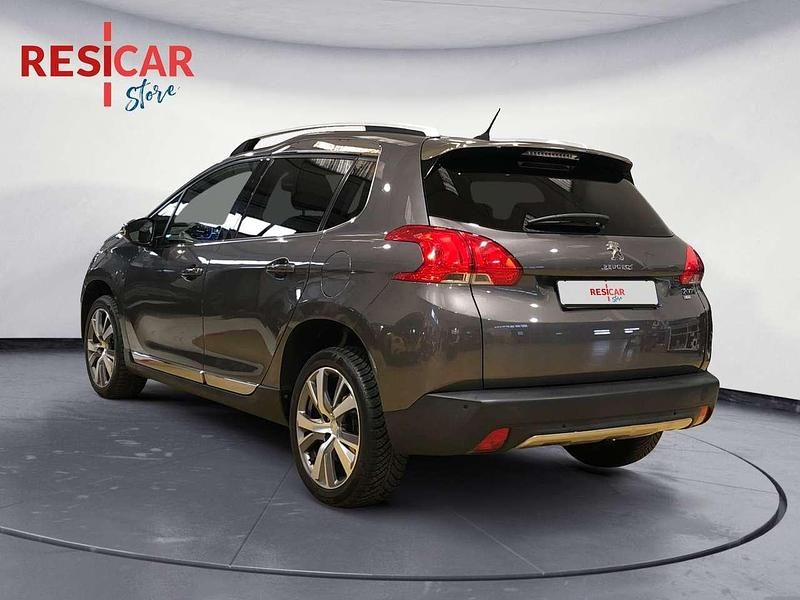 Usata Peugeot 2008 Allure 114 CV (83 kW) 2015 Grigio metallizzato SUV