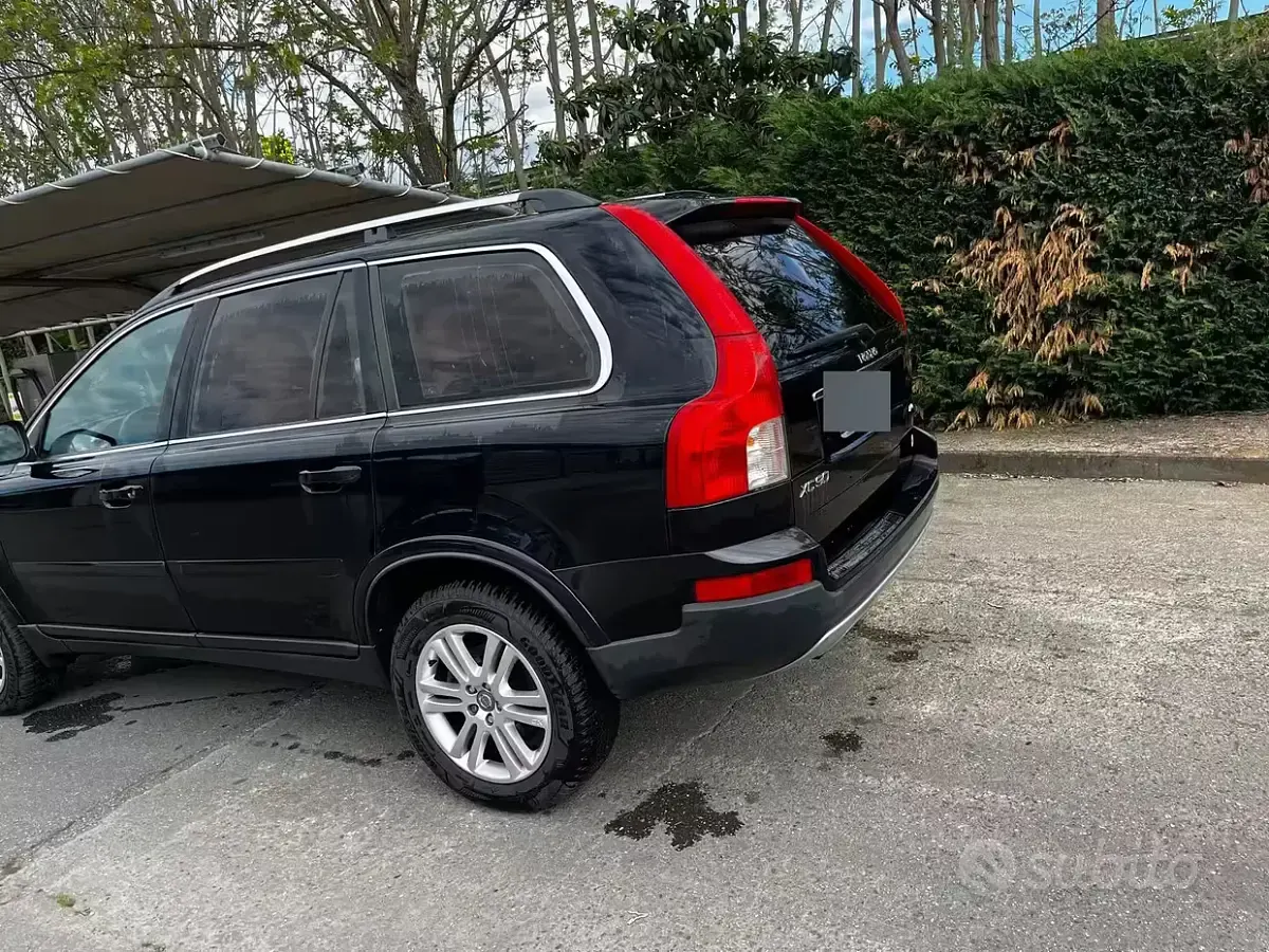 Usata Volvo XC90 185 CV (136 kW) 2007 Nero SUV