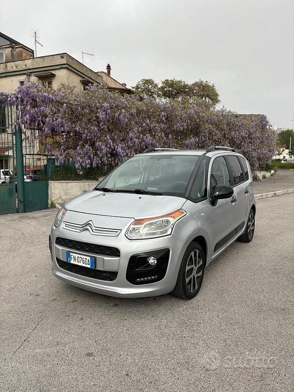 Usata Citroën C3 Picasso Exclusive 100 CV (73 kW) 2018 Grigio Monovolume