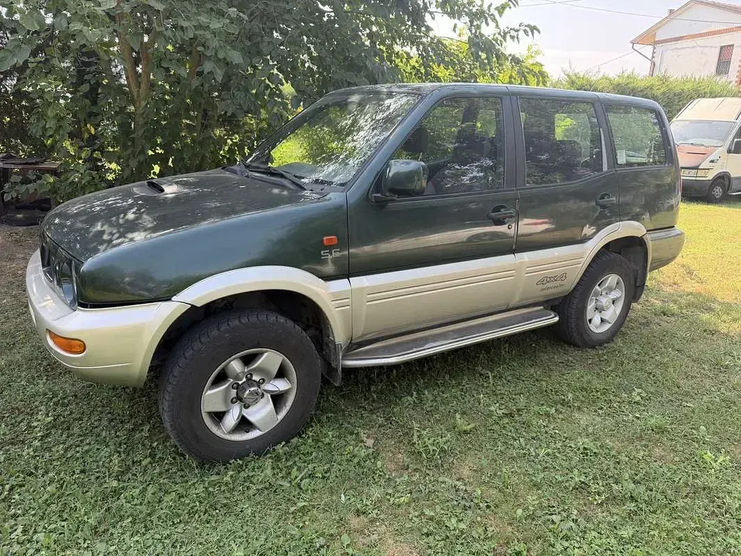 Usata Nissan Terrano SE 125 CV (91 kW) 1997 SUV