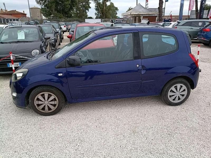 Usata Renault Twingo Night&Day 75 CV (55 kW) 2014 Blu/azzurro Utilitaria