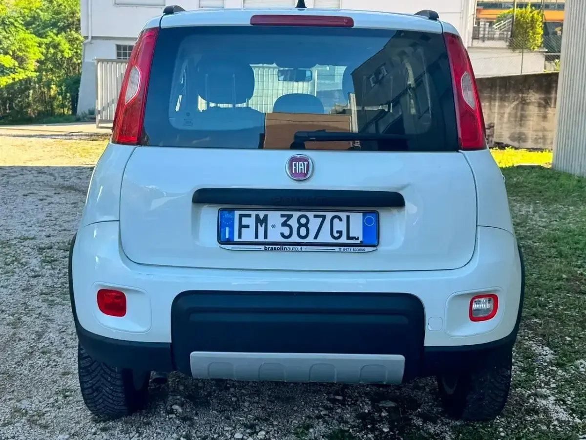 Usata Fiat Panda 4x4 S 80 CV (58 kW) 2017 Bianco Utilitaria