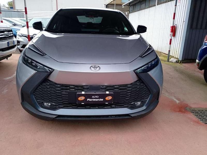 Usata Toyota C-HR Trend 98 CV (72 kW) 2025 Argento SUV
