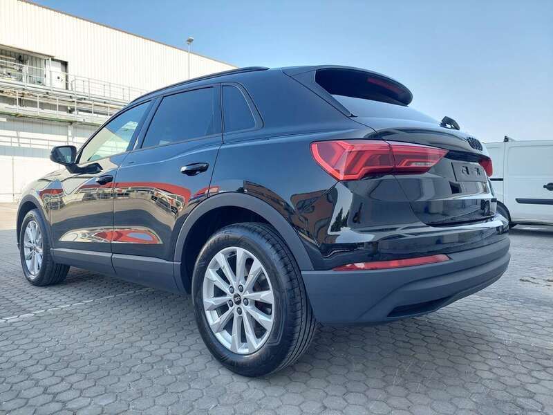 Usata Audi Q3 150 CV (110 kW) 2022 Nero SUV